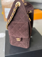 Chanel | Chanel bag | Side View | yiodesigner.co.uk