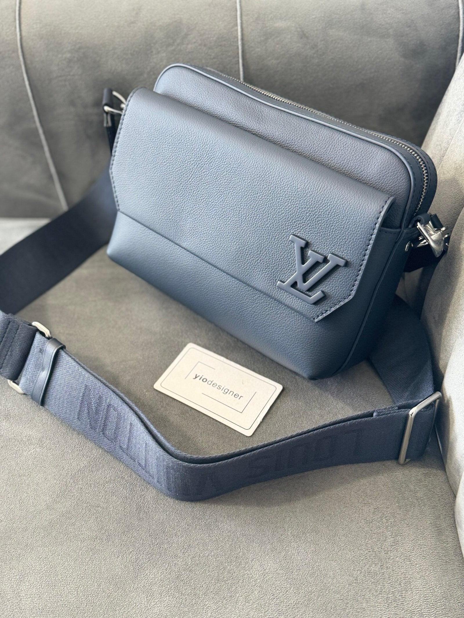 Louis Vuitton | Lv bag | Side View | yiodesigner.co.uk