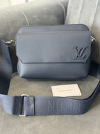 Louis Vuitton | Lv bag | Back View | yiodesigner.co.uk