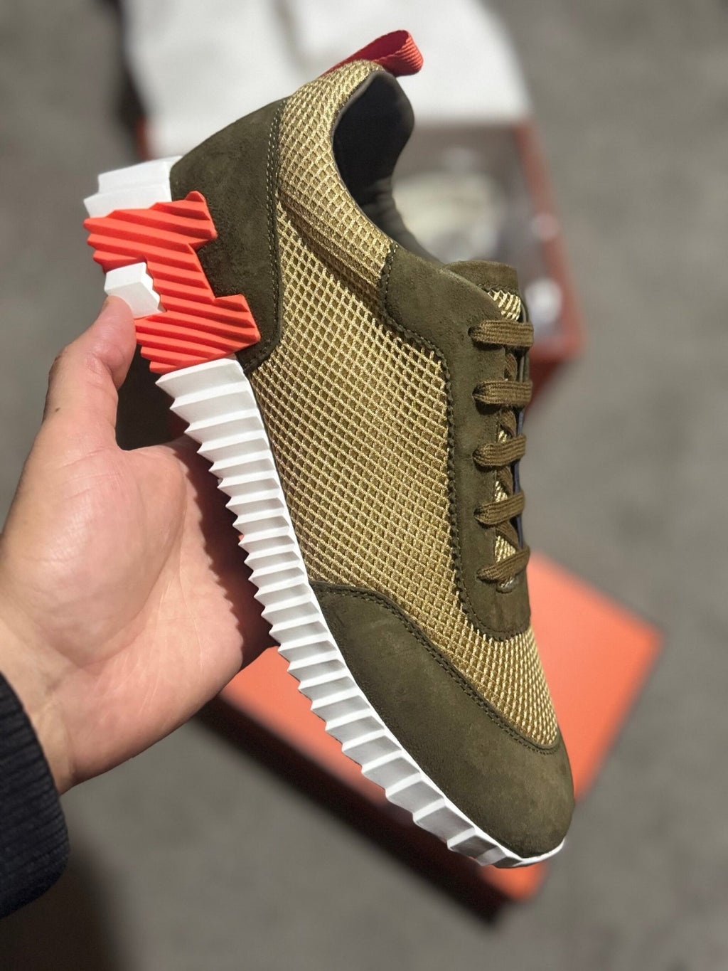 Hermes | Hermes sneaker | Size 8 | Back View | yiodesigner.co.uk