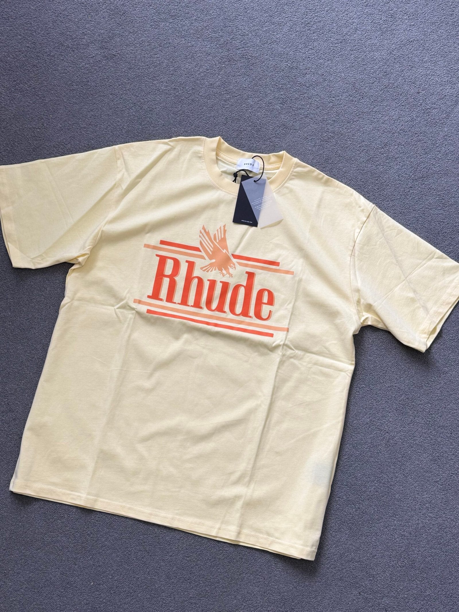 Rhude | Rhude t-shirt | Size M | Front View | yiodesigner.co.uk