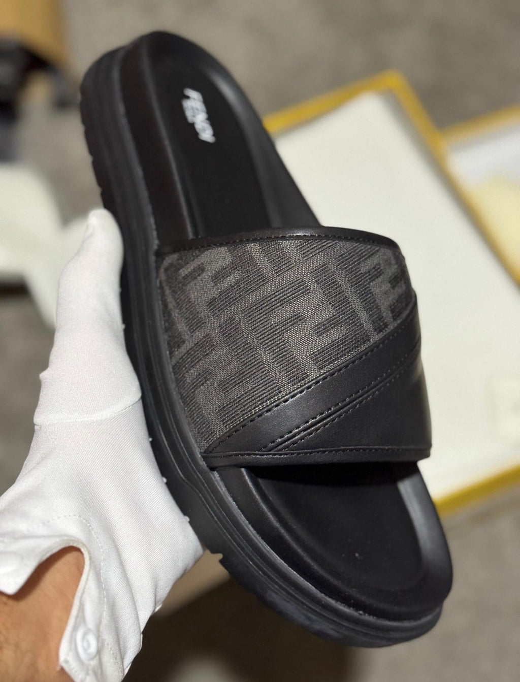 Fendi | Fendi slider | Size 10 | Label View | yiodesigner.co.uk