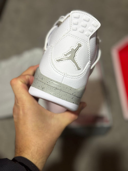 Jordan | Air Jordan 4 | Side View | yiodesigner.co.uk