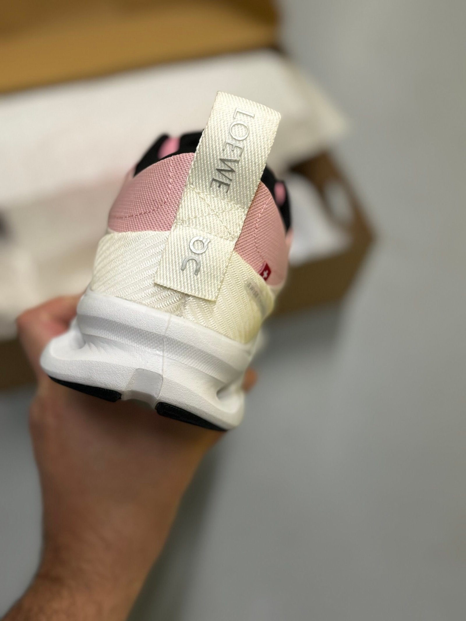 Loewe | Loewe x QC sneaker pink | Close-Up | yiodesigner.co.uk