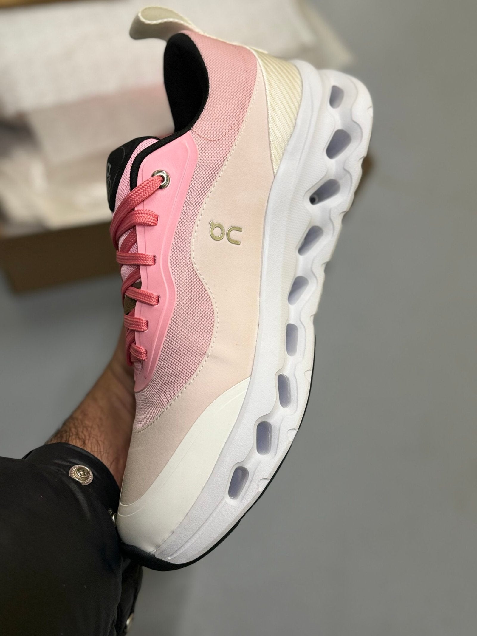 Loewe | Loewe x QC sneaker pink | Label View | yiodesigner.co.uk