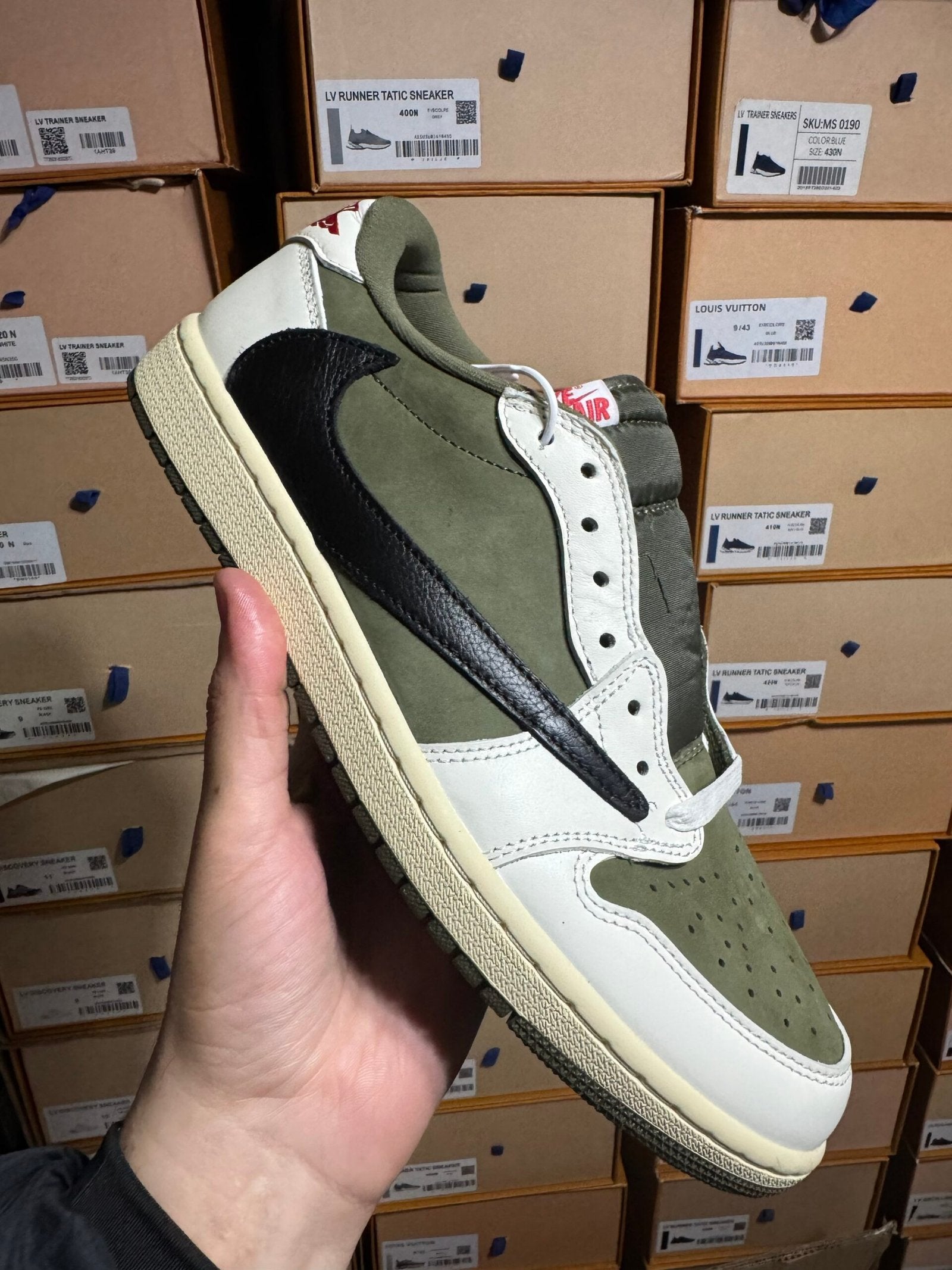 Travis Scott | Travis Scott | Size 10 | yiodesigner.co.uk