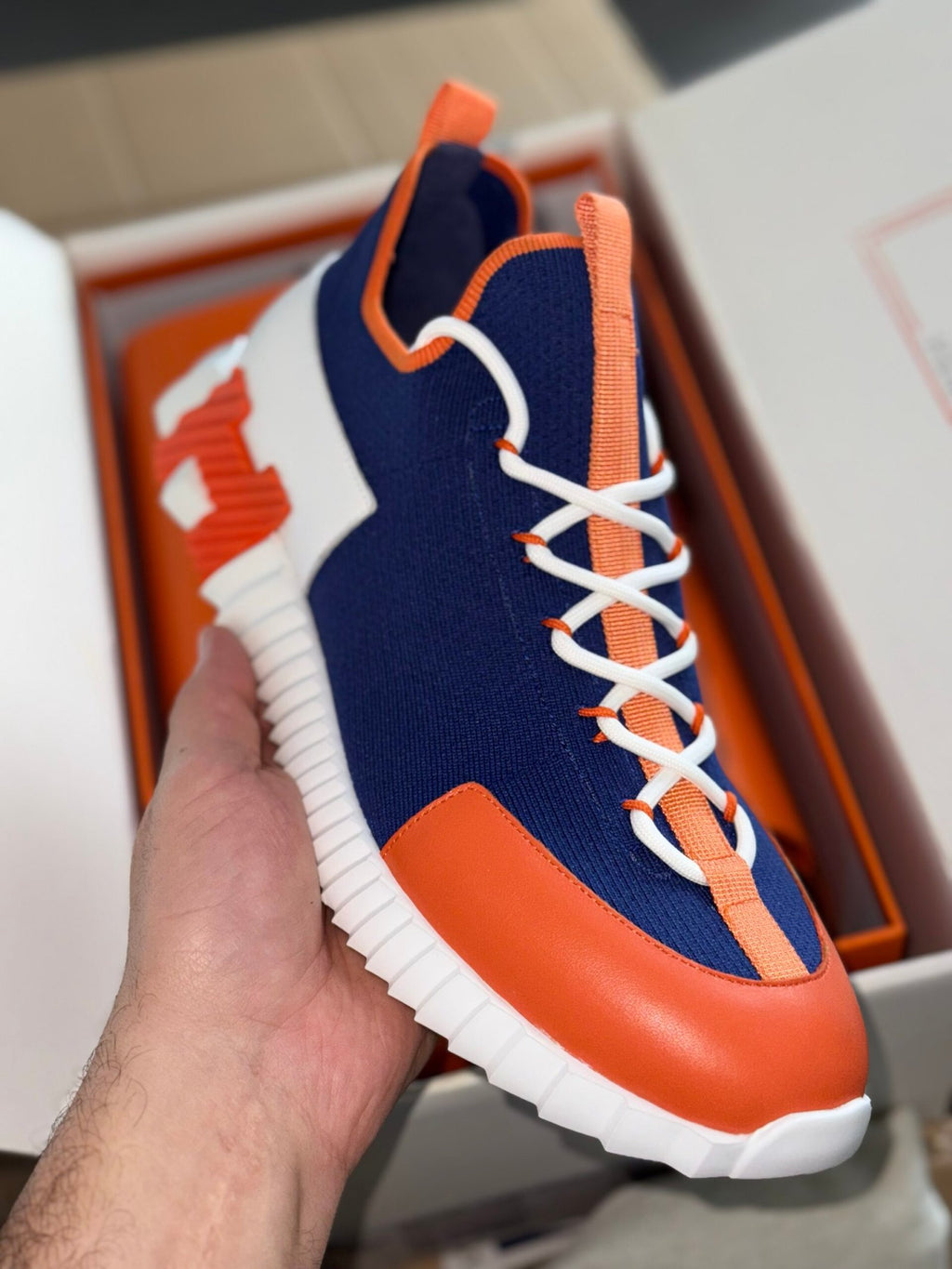 Hermes | Hermes sneaker | Size 9 | Front View | yiodesigner.co.uk