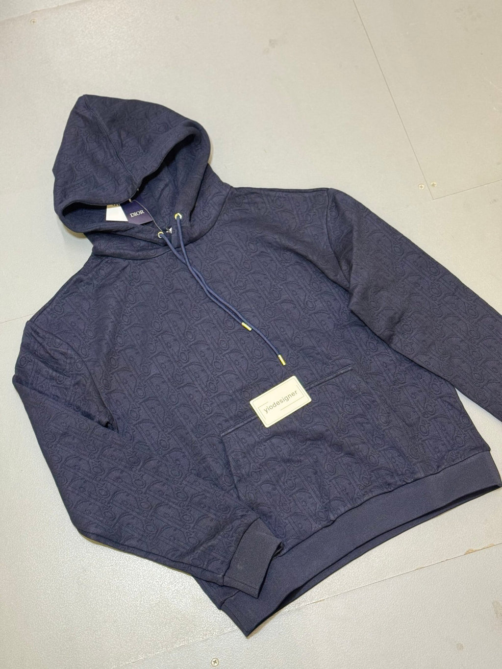 Dior | Dior hoody | Side View | yiodesigner.co.uk