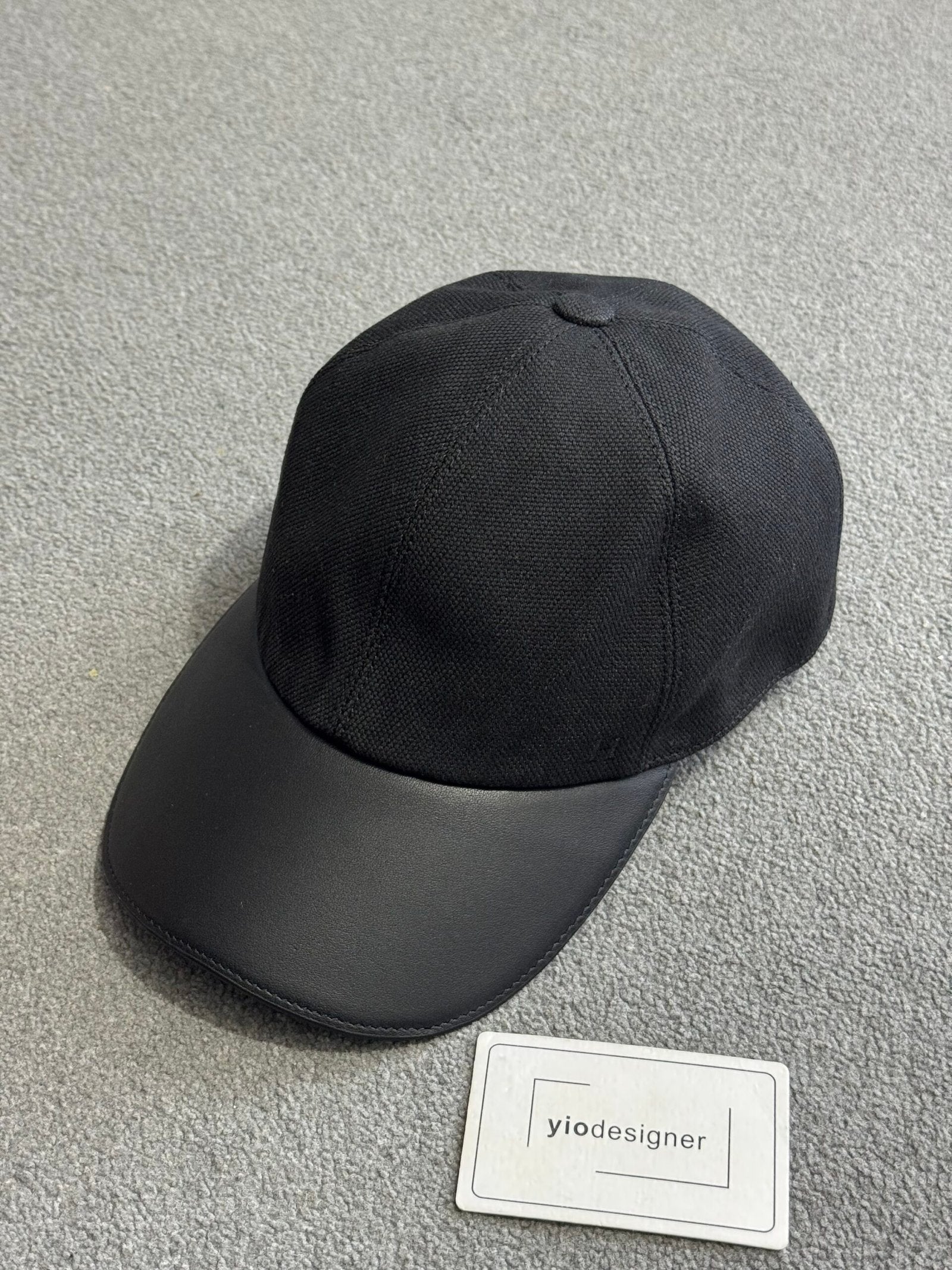 Hermes | Hermes cap all black | Front View | yiodesigner.co.uk