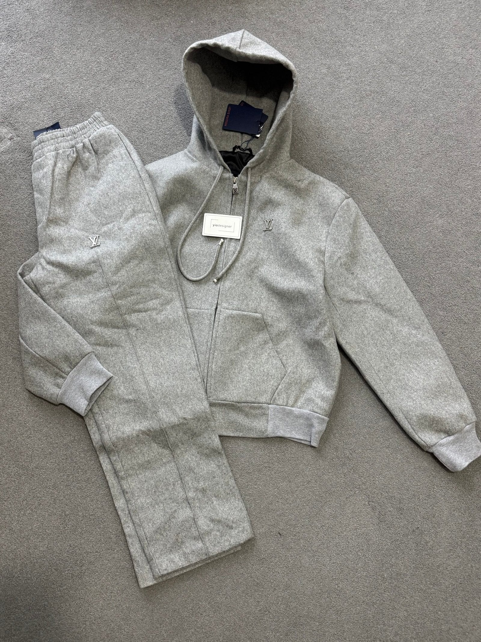 Louis Vuitton | Lv tracksuit | Size S | Front View | yiodesigner.co.uk
