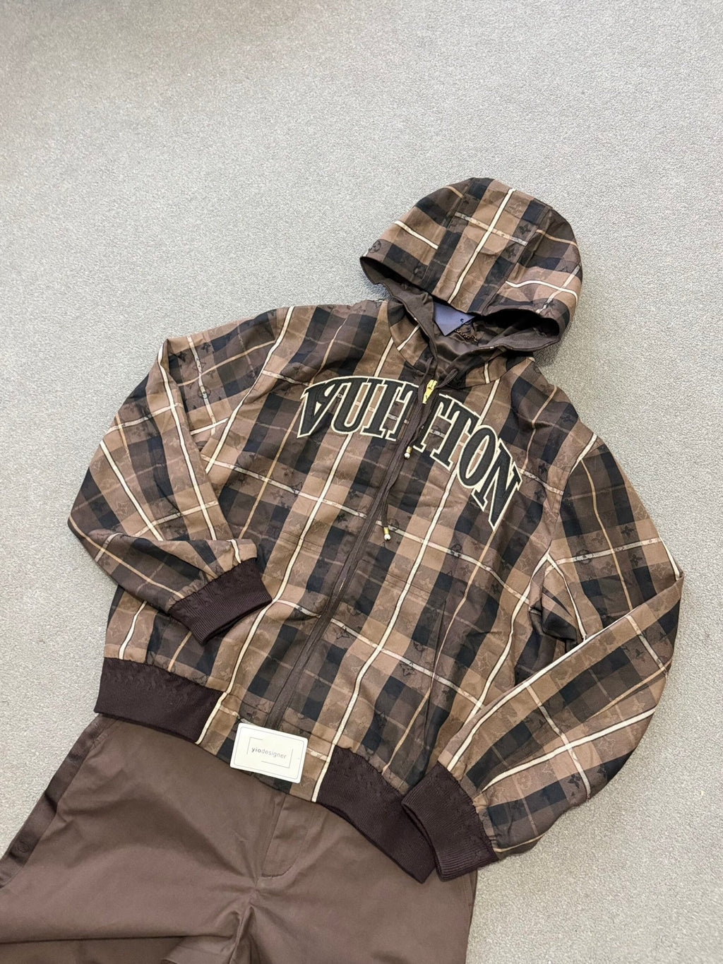 Louis Vuitton | Lv set (jacket and trousers ) | Detail Shot | yiodesigner.co.uk