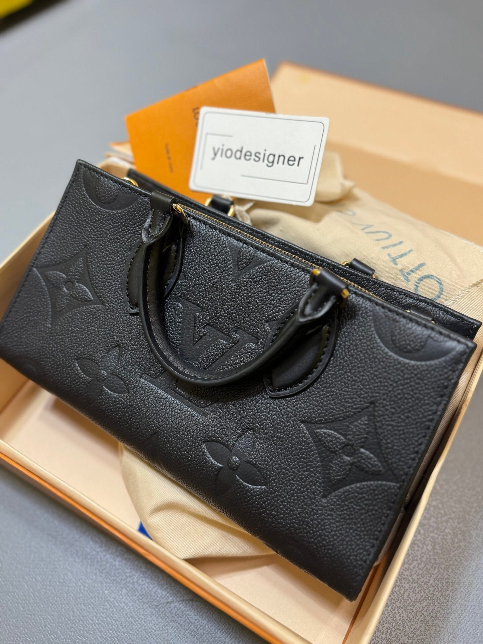 Louis Vuitton | Lv bag | Front View | yiodesigner.co.uk